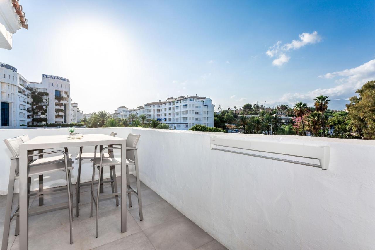 By Riva - Chic, Contemporary Studio In Puerto Banus Gardens 马尔韦利亚 外观 照片