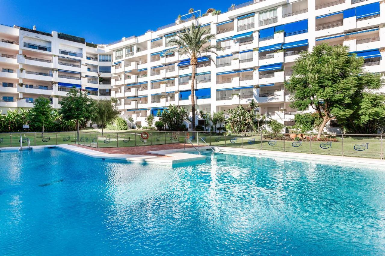 By Riva - Chic, Contemporary Studio In Puerto Banus Gardens 马尔韦利亚 外观 照片